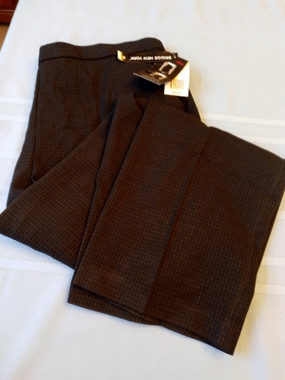 NWT Briggs New York Women's Pull on Pants Size 16